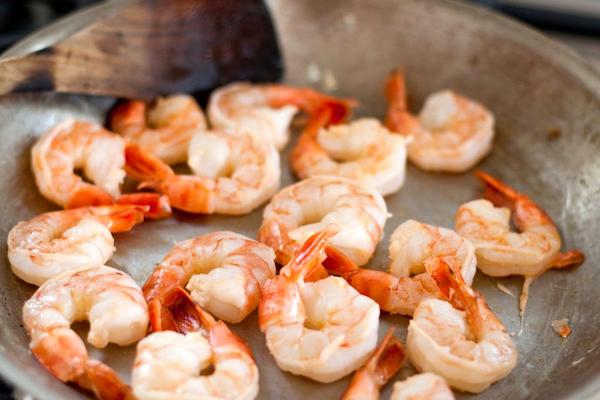 توزیع مستقیم میگو فریز شده 150 گرمی