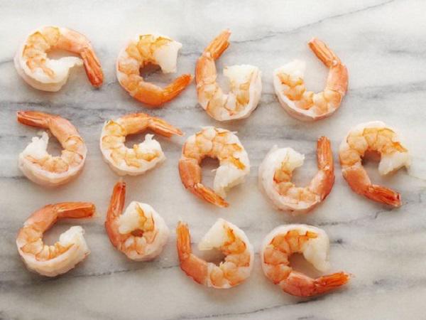 توزیع کننده انواع میگو منجمد صادراتی